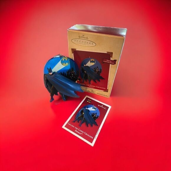 Batman Christmas ornament  Collectable  Calling Cape Crusader w/lighting effect - Picture 1 of 8